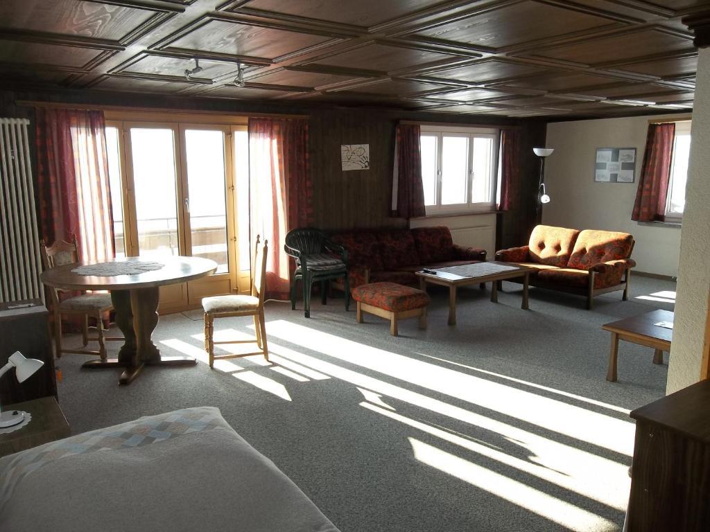 Hotel Old-Jnn Saas im Prattigau Room photo